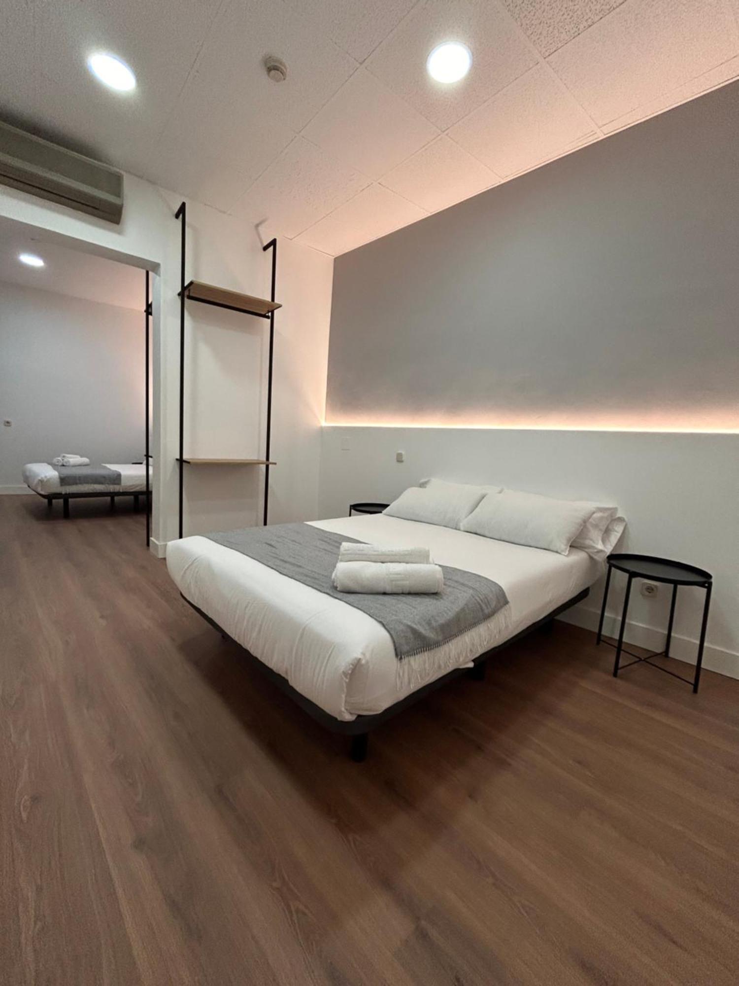 H21 Rooms Мадрид Экстерьер фото